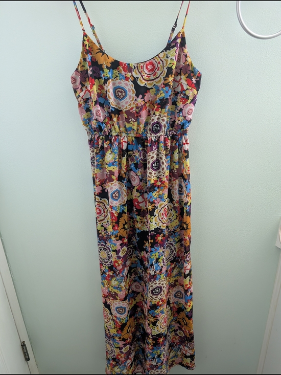 Streetwear Society Dresses & Skirts - Streetwear Society Floral Maxi Dress - Black Multicolor
